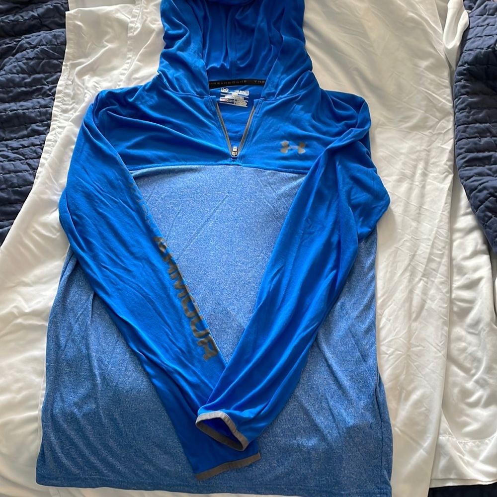 Never worn Under Armour Boys lightweight quarter zip